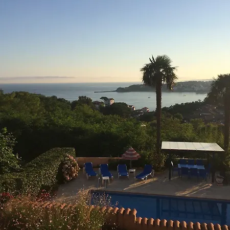 Bed & Breakfast Erresinolettean 4*