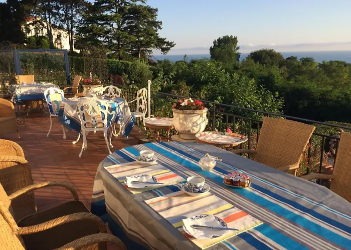 Couette-café Erresinolettean Ciboure