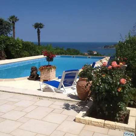 Erresinolettean 3* Ciboure