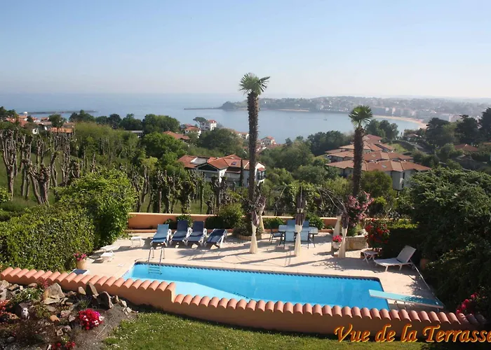 Nocleg ze śniadaniem Erresinolettean 4*